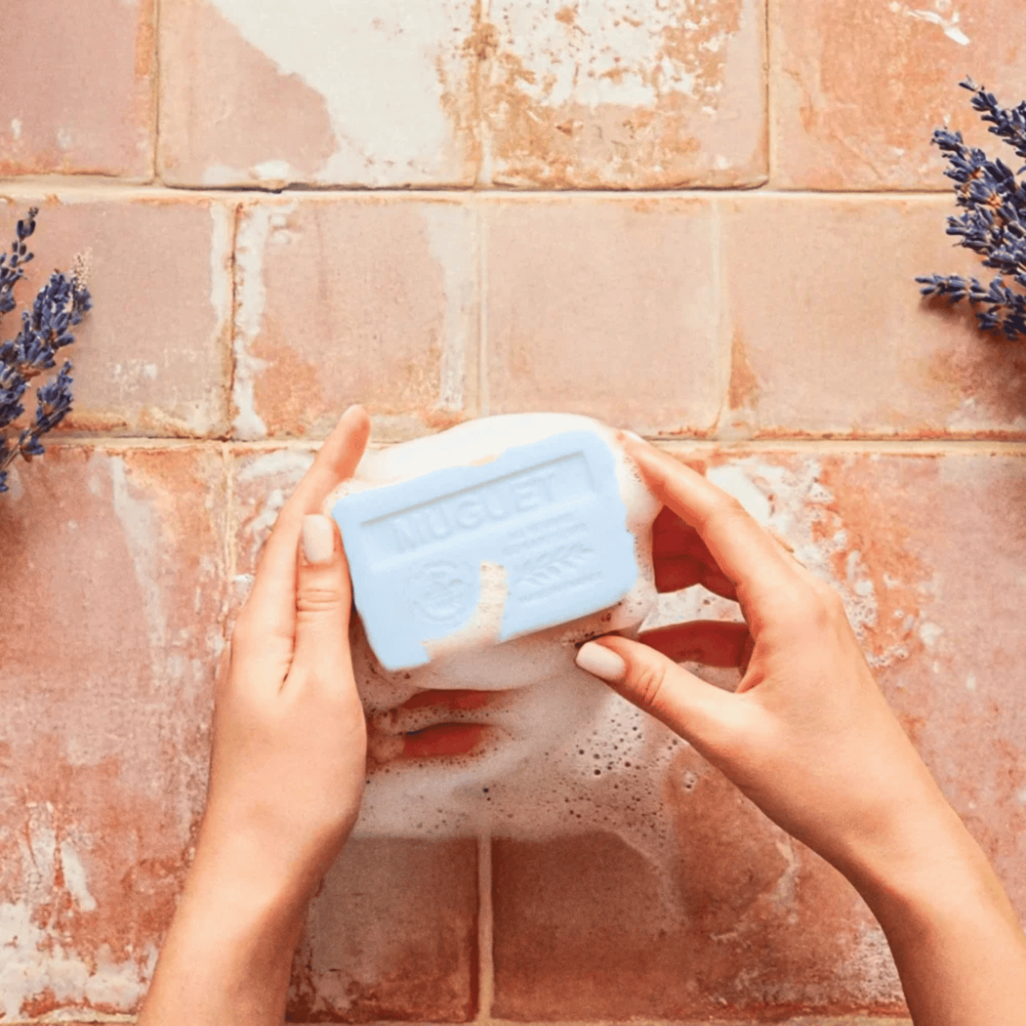 La Maison du Savon de Marseille Lily of the Valley Shea Butter Soap (125 g) #10089822