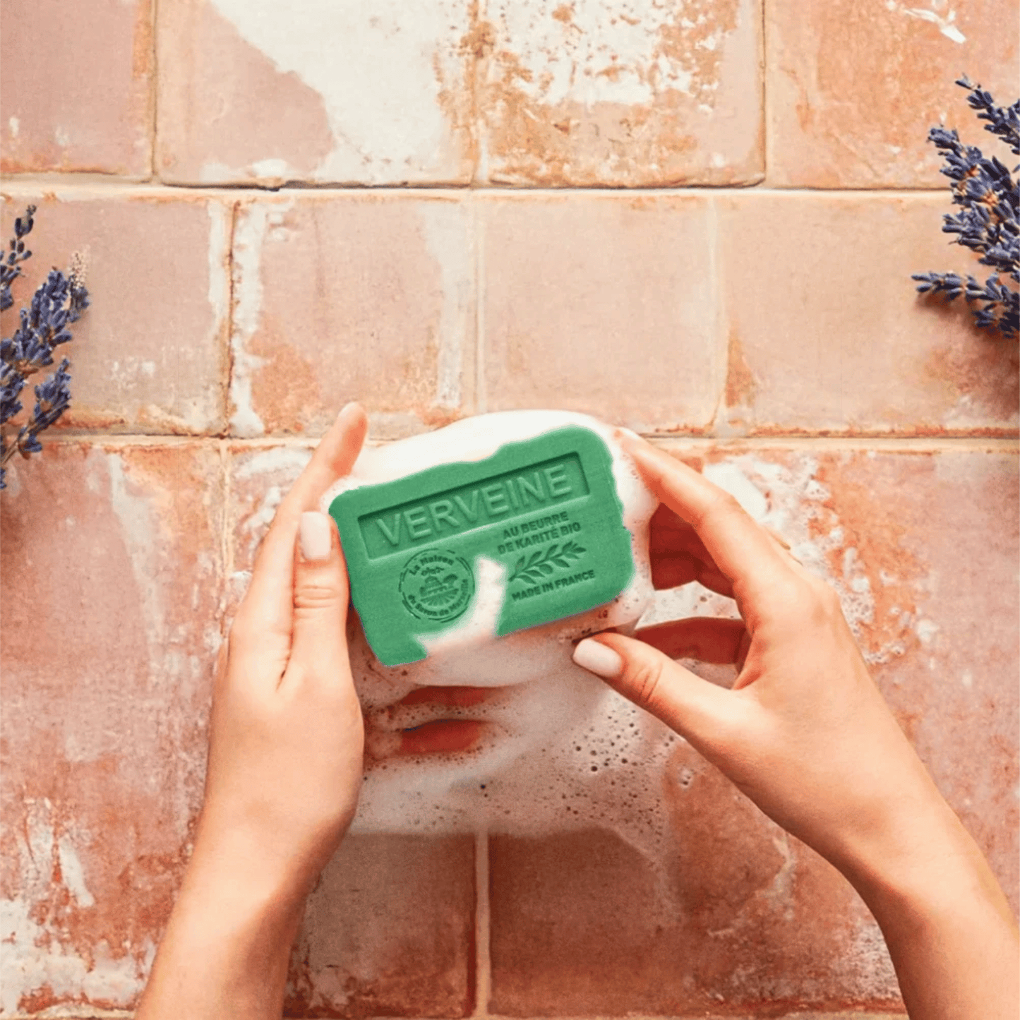 La Maison du Savon de Marseille Verbena Shea Butter Soap (250 g) #10089843