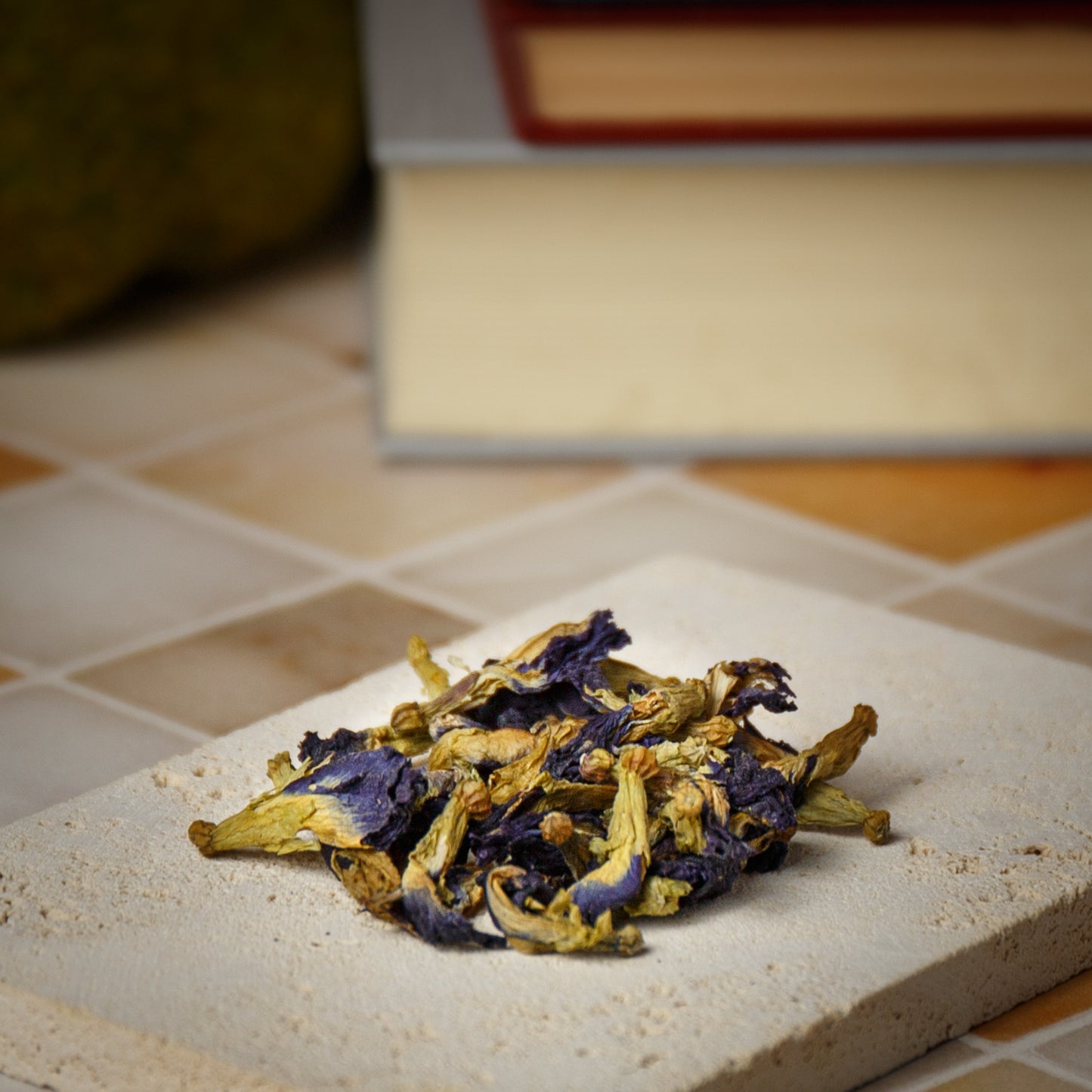 Alternate Image of Butterfly Pea Flower