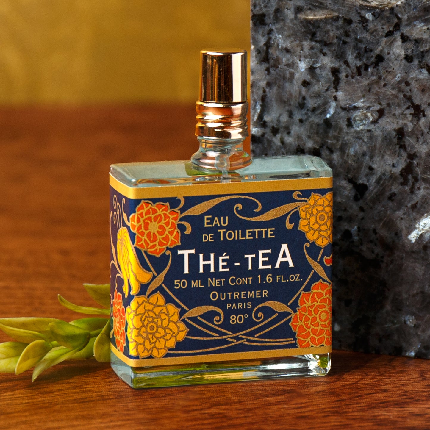 Alternate Image of The (Tea) Eau de Toilette, square perfume bottle with illustrated label