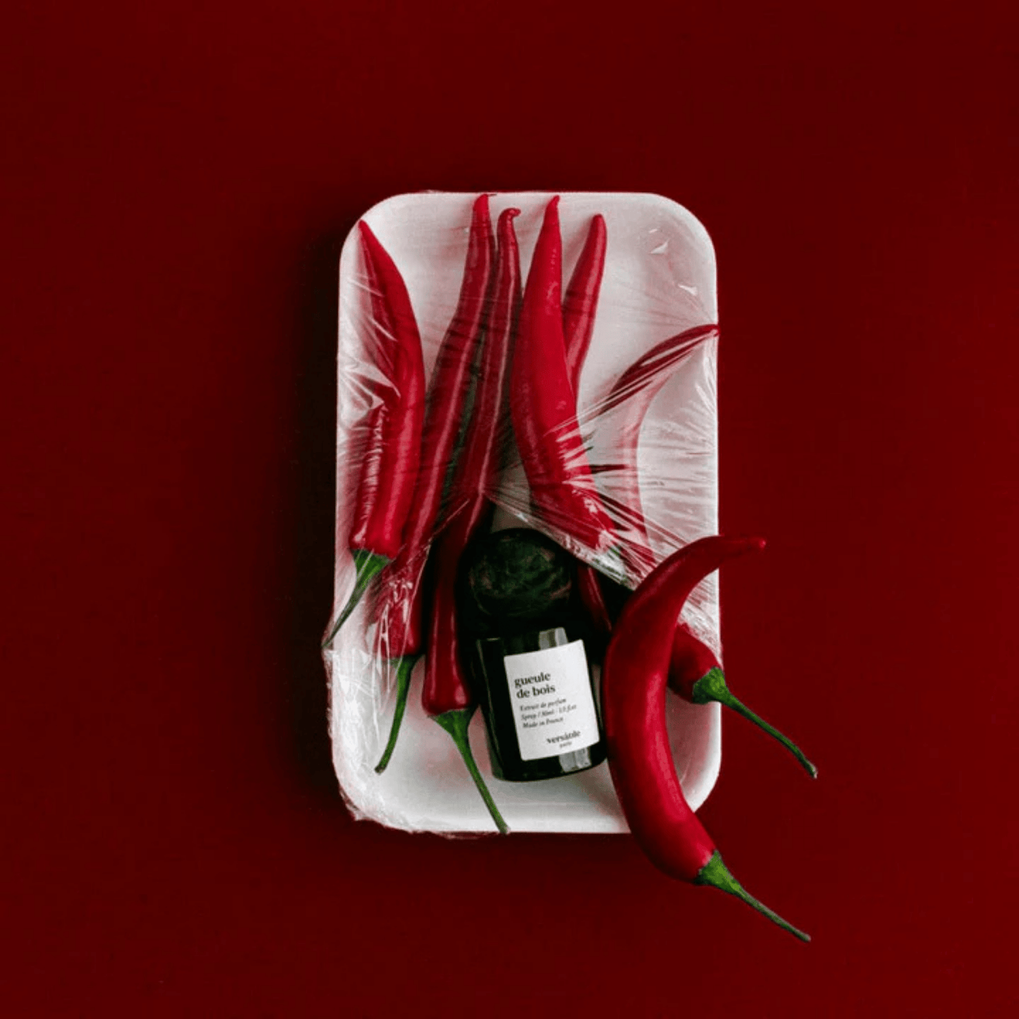 Alternate image of lifestyle image of Versatile Paris Geule de Bois Extrait de Parfum