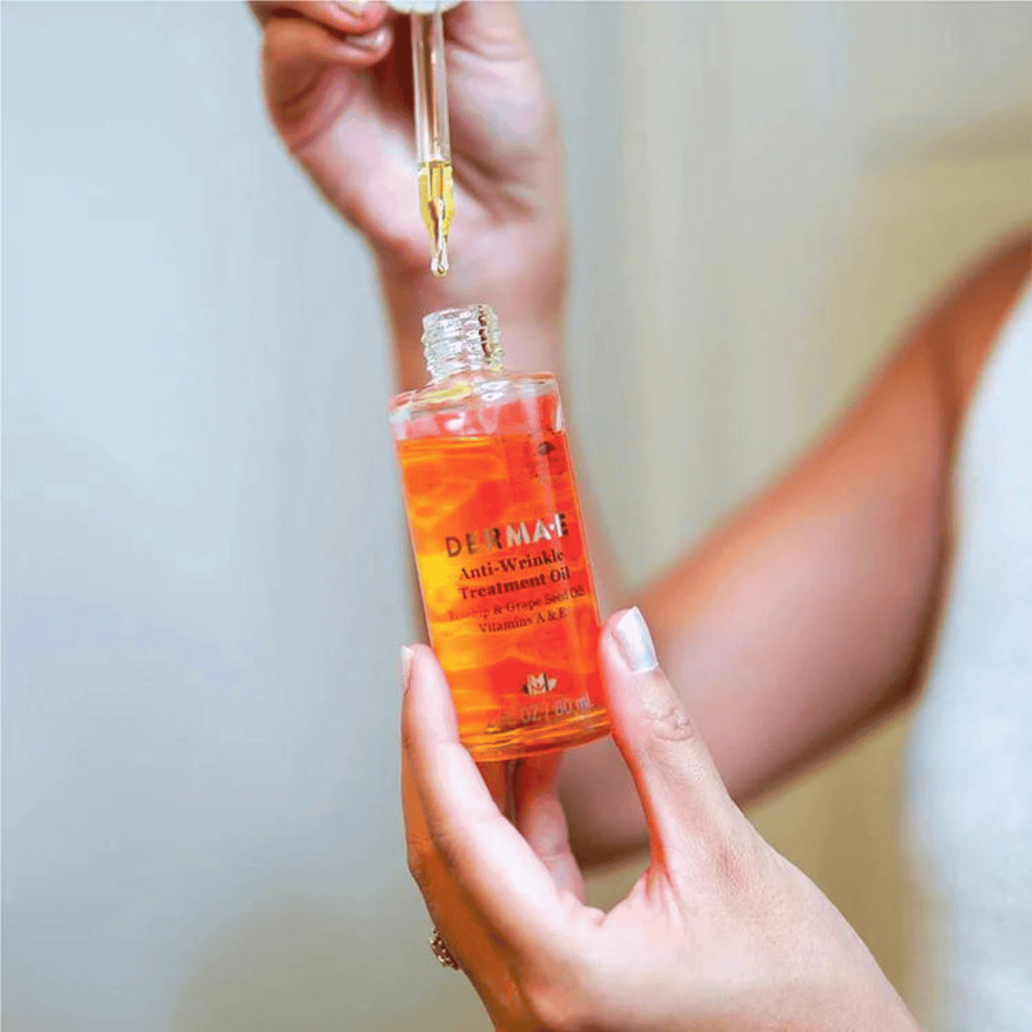 Alternate Image of Vitamin A Wrinkle Oil