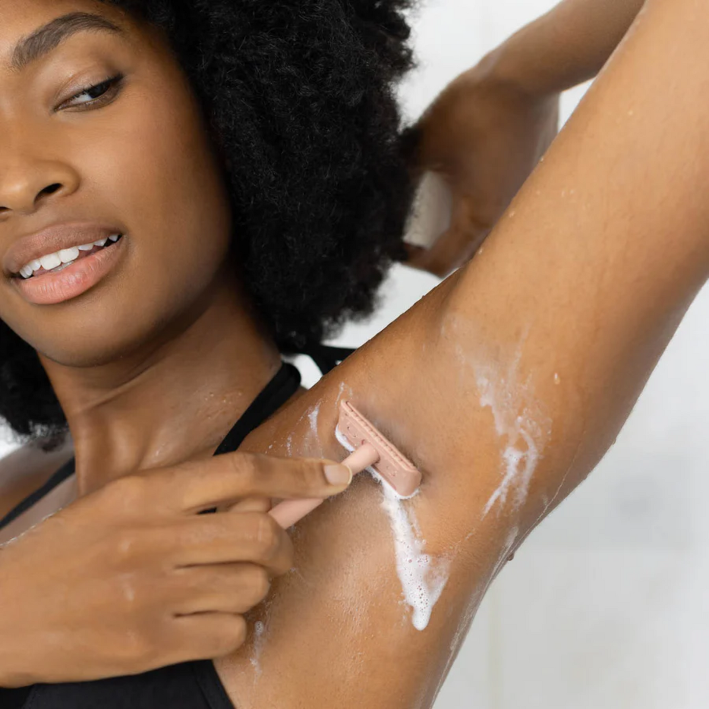 alternate image of kitsch safety razor