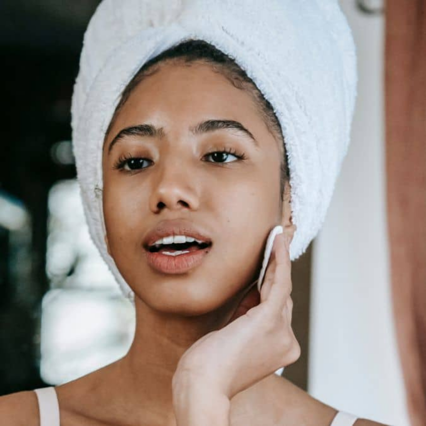 alternate image of patchology clean af wipes