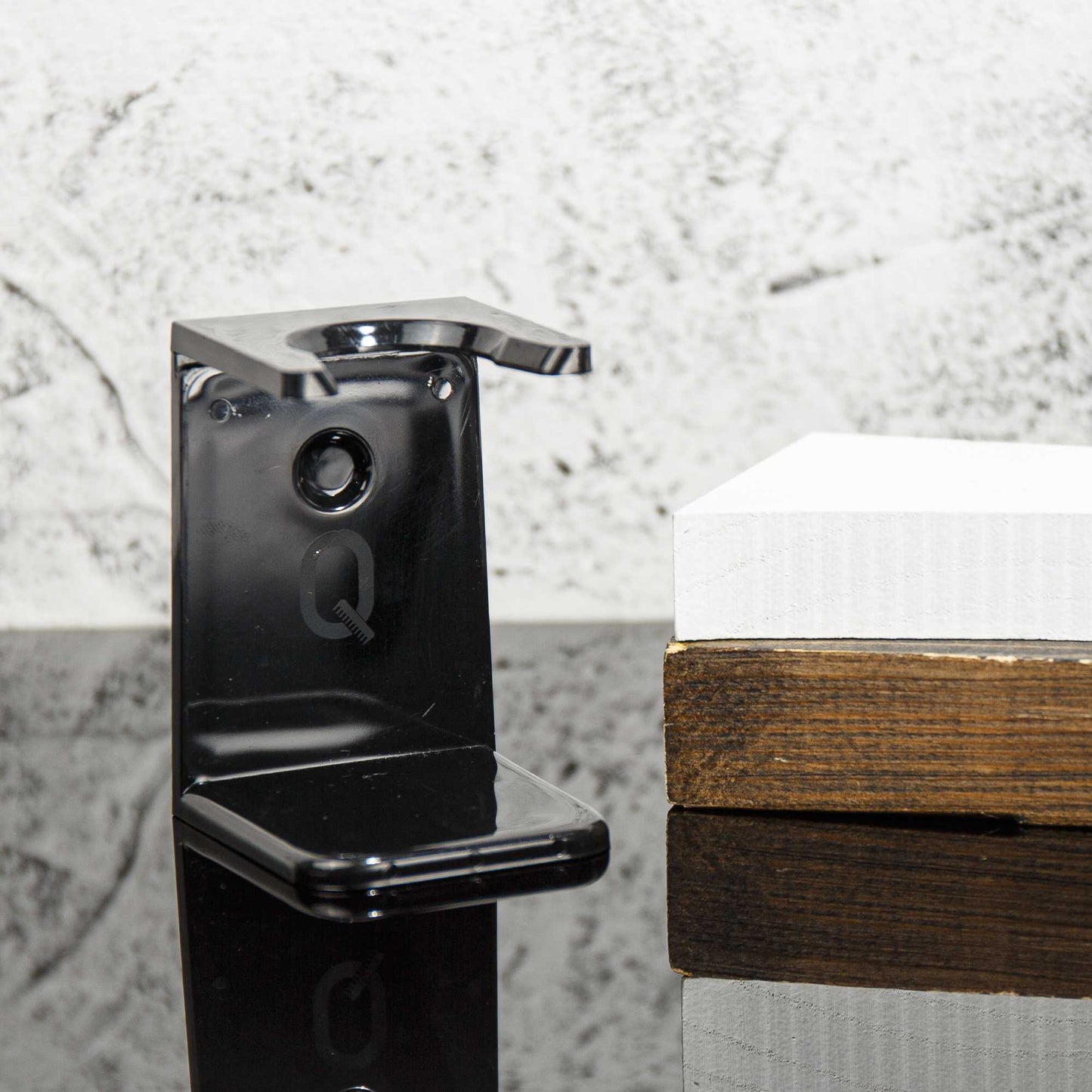 Q Brothers Black Shave Brush Stand #10085206