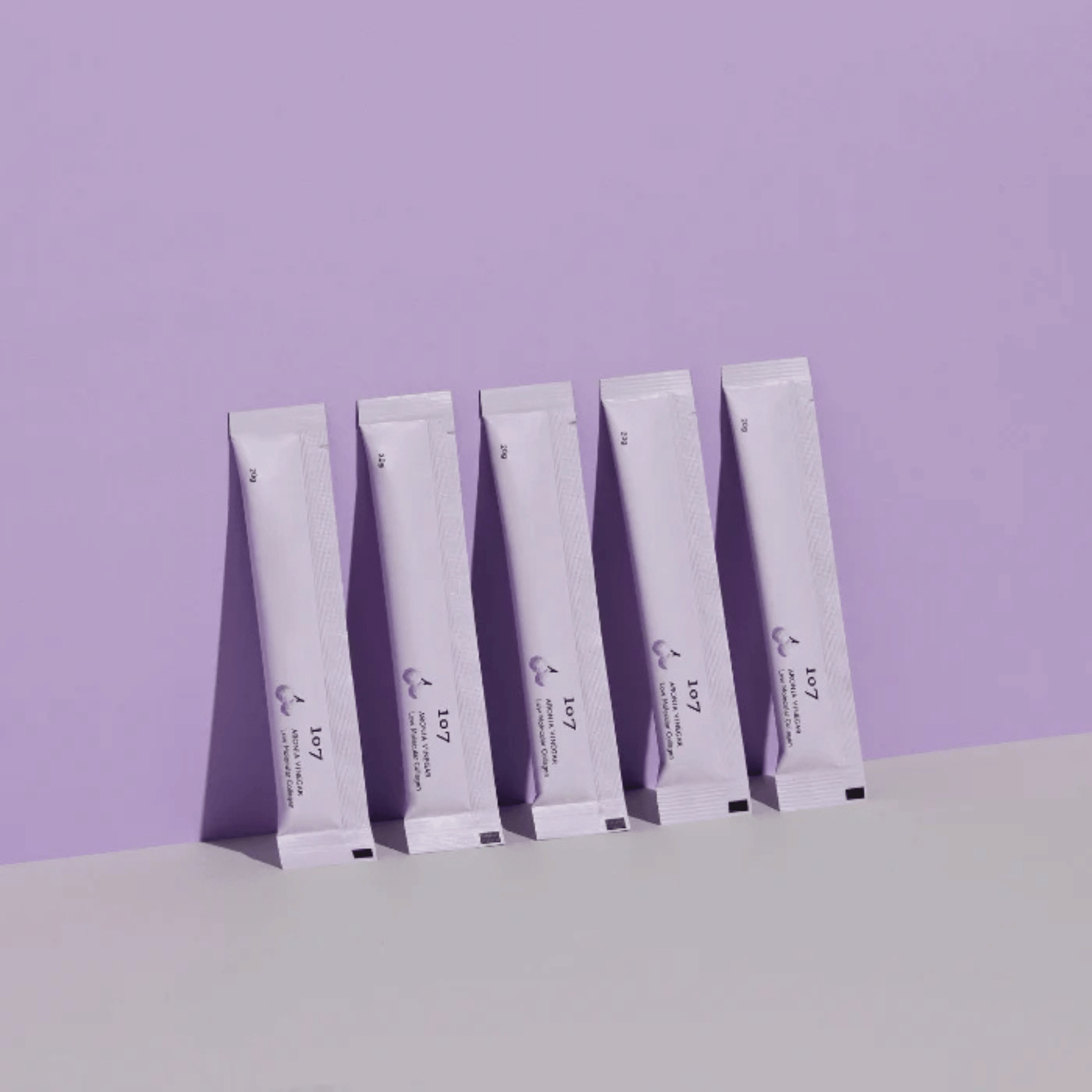 Alternate Image of ARONIA VINEGAR Low Molecular Collagen, collagen jelly stick in purple packaging