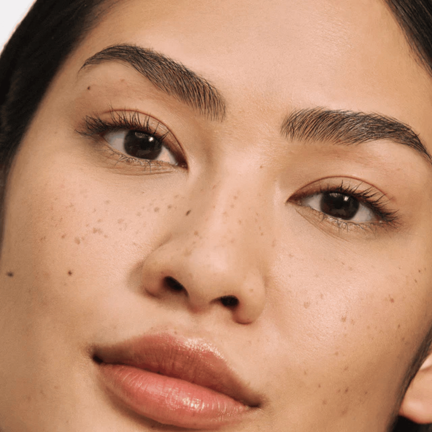 Alternate image of model wearing ILIA 12O Gauze Skin Blur Serum Concealer