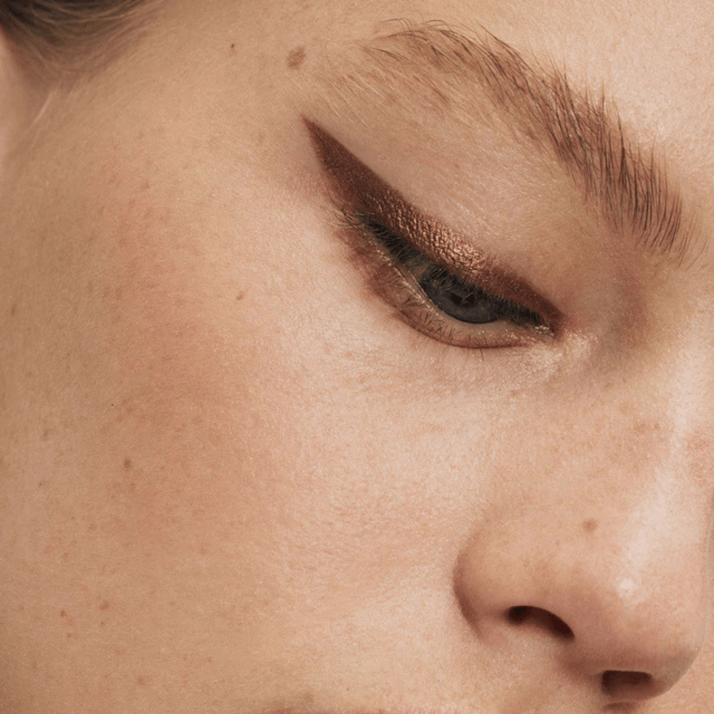 Alternate image of model wearing ILIA Brocade Stylus Shadow Stick