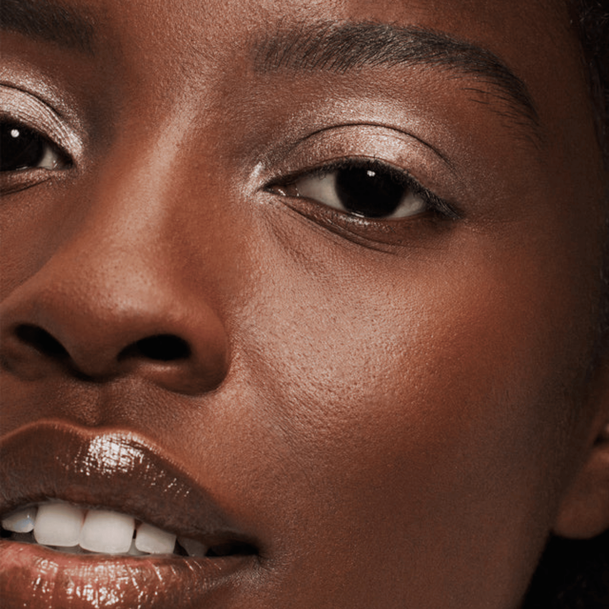 Alternate image of model wearing ILIA Venetian Stylus Shadow Stick