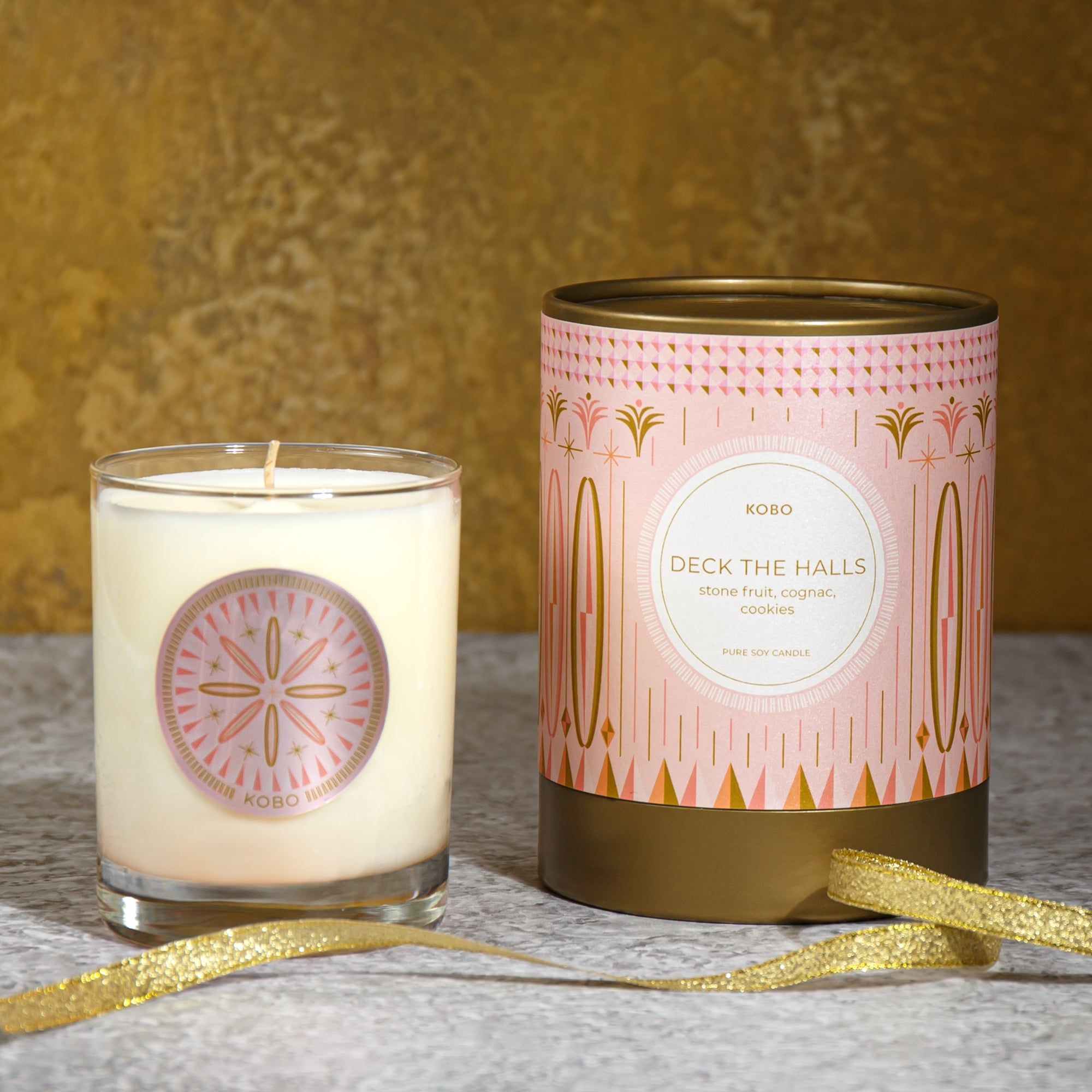 KOBO Holiday - Deck The Halls Candle (11 oz) #10087084 – Smallflower