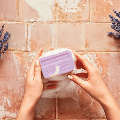 La Maison du Savon de Marseille Cherry Blossom Shea Butter Soap (250 g) #10089835