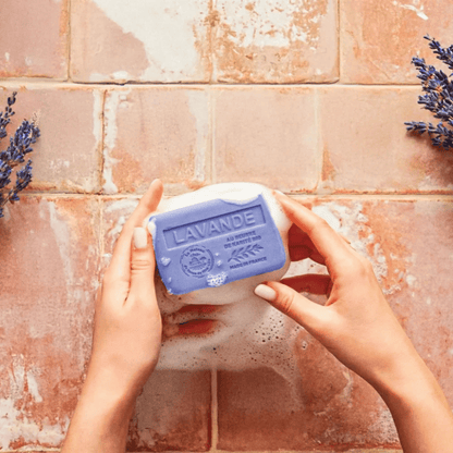 La Maison du Savon de Marseille Lavender Shea Butter Soap (250 g) #10089839