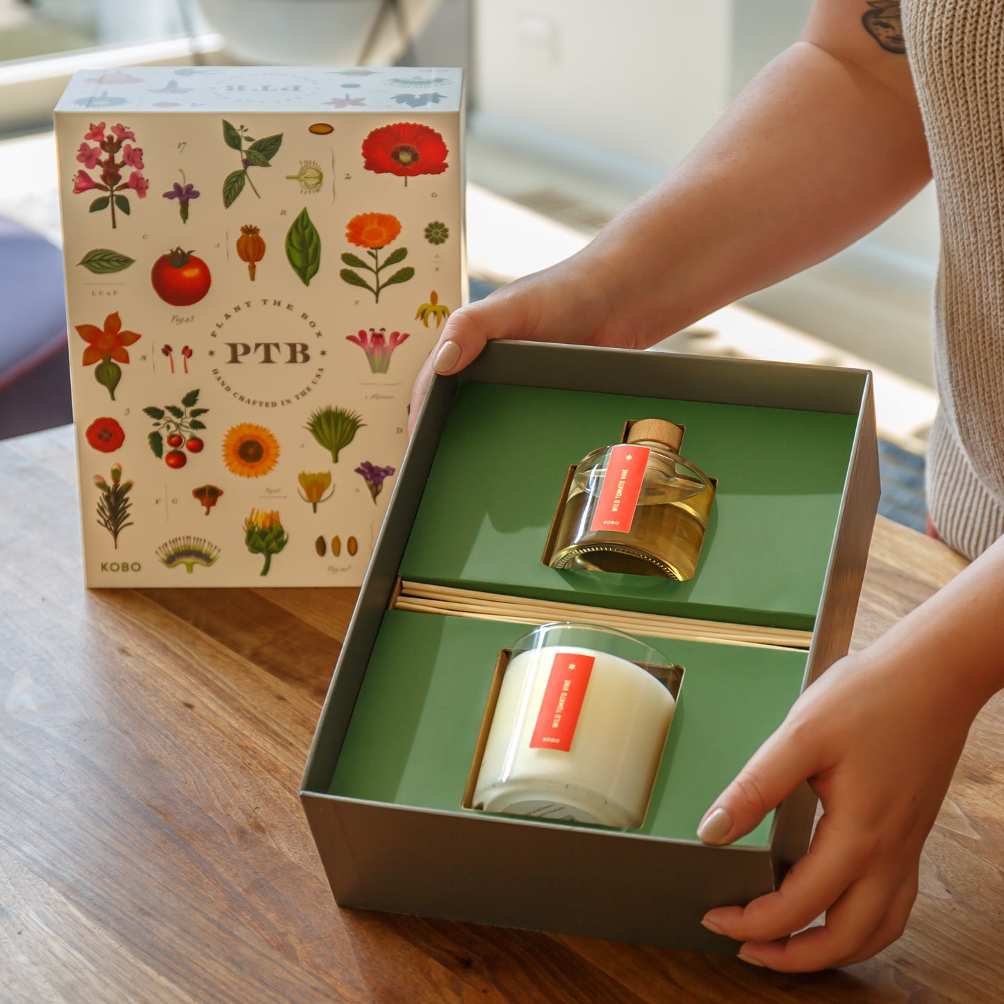 Alternate Image of Plant the Box Tomato Vine Duo Gift Set