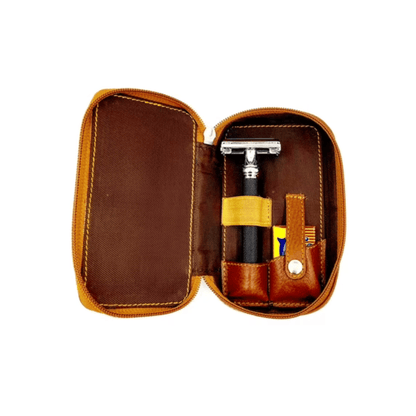 Alternate image of Parker Genuine Leather Safety Razor & Double Edge Blade Travel Case
