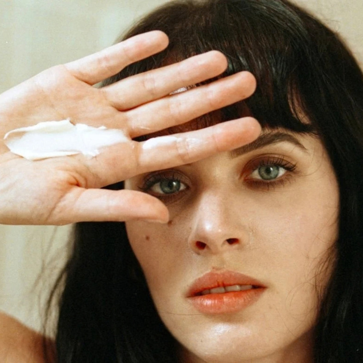 Alternate image of REVERIE Rake Styling Balm with model
