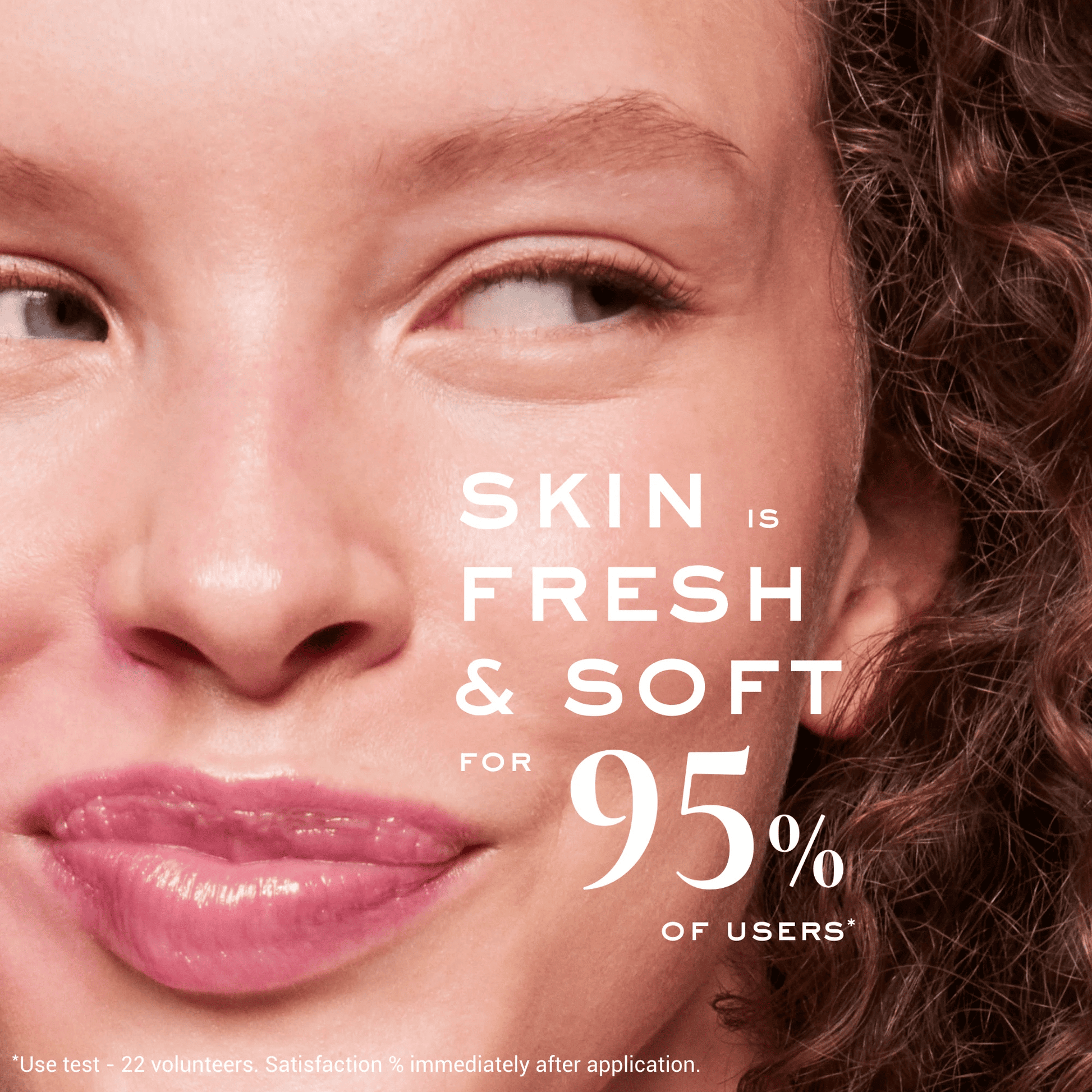 Model image of NUXE Very Rose Cleansing Foam