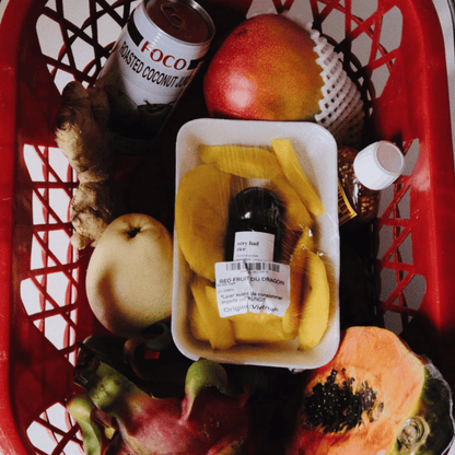 Alterante image of Versatile Paris lifestyle image Very Bad Rice Extrait de Parfum 