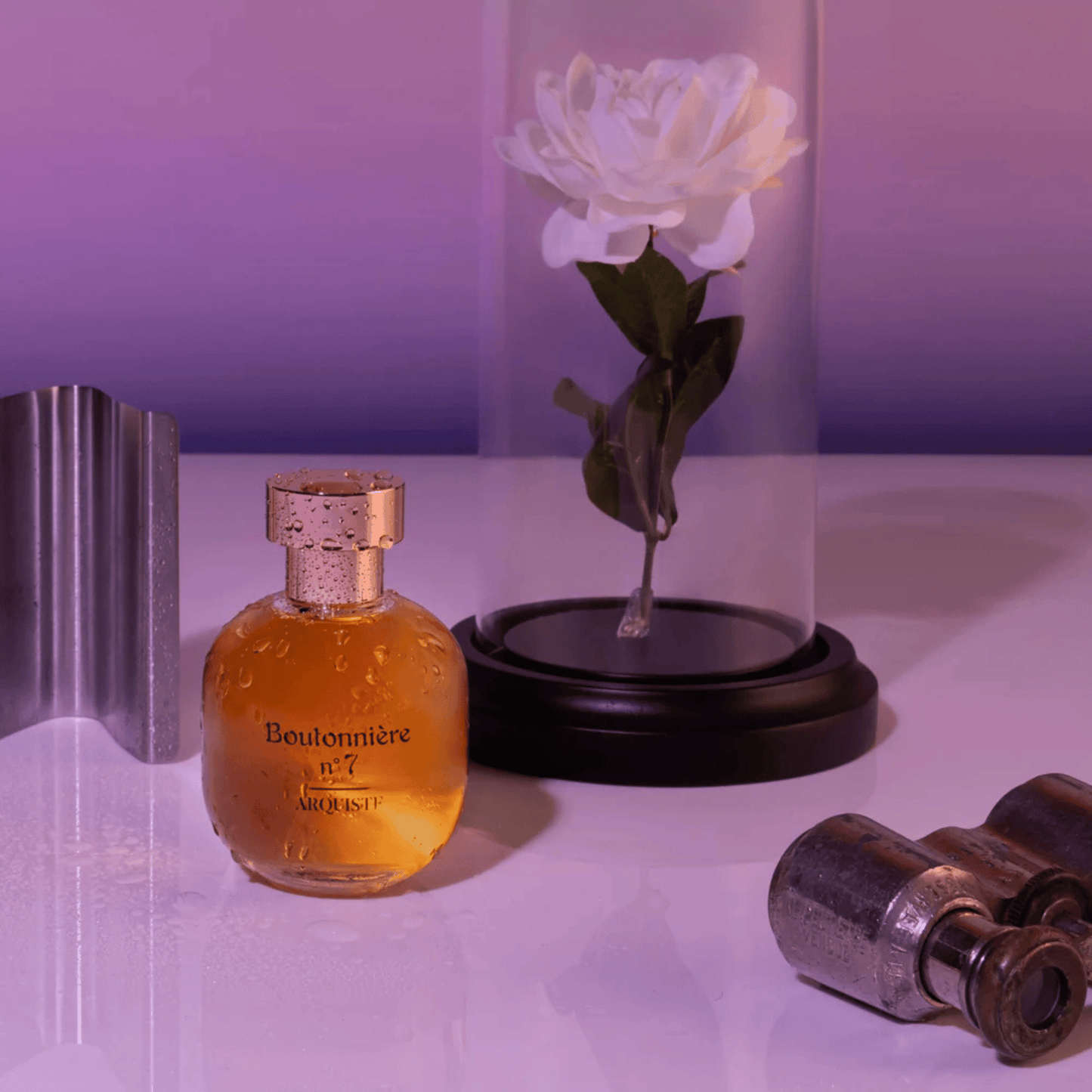 Alternate Image of Boutonniere No.7 EDP, perfume bottle with gold cap