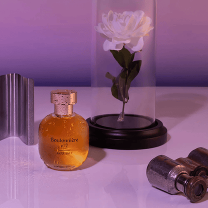 Alternate Image of Boutonniere No.7 EDP, perfume bottle with gold cap