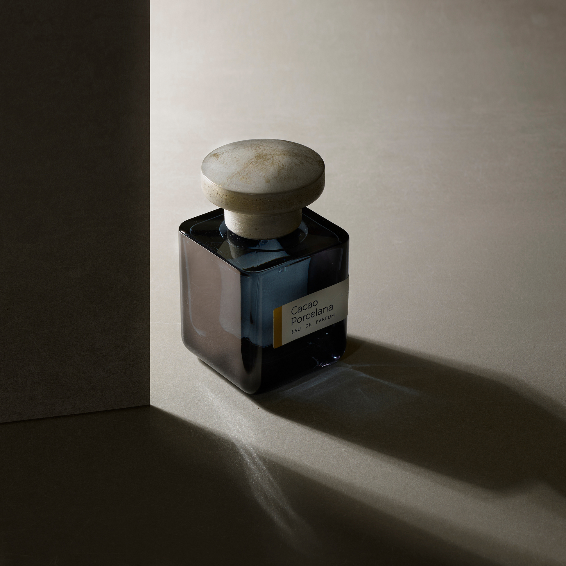 ATELIER MATERI Cacao Porcelana Eau de Parfum (100 ml) #10089757 ATELIER MATERI Cacao Porcelana Eau de Parfum (100 ml) #10089757