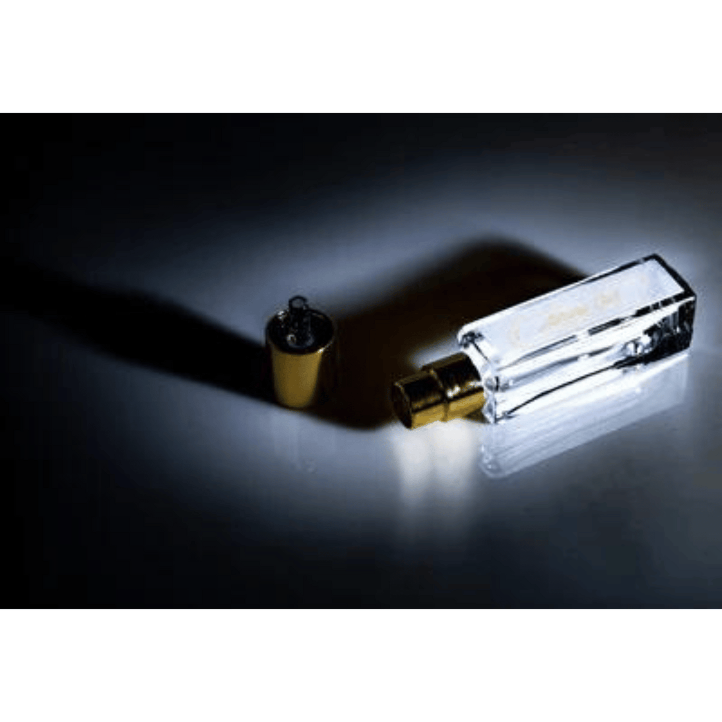 Alternate Image of Adhara Oud Extrait de Parfum