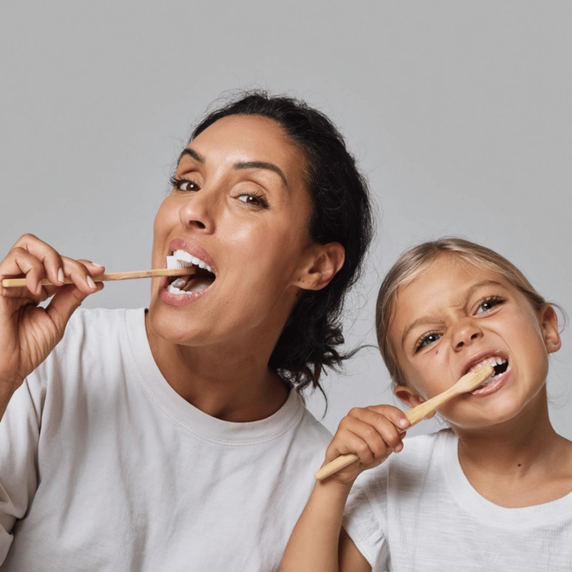 Alternate Image of Mild Mint Whitening Nano-Hydroxyapatite Premium Toothpaste