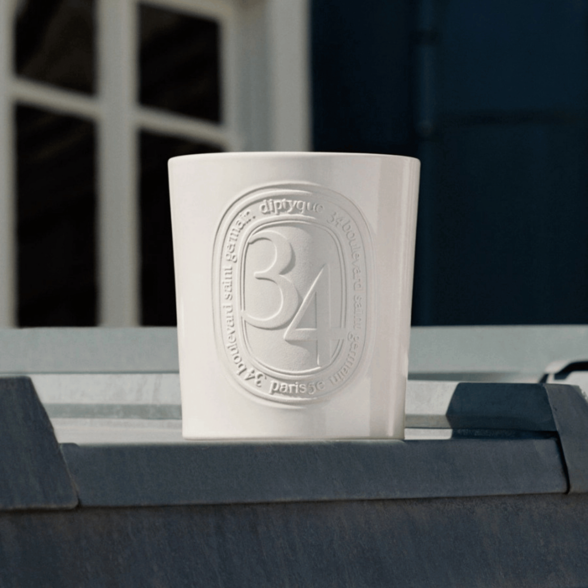 diptyque Paris Trente-Quatre Ceramic Indoor/Outdoor Candle (1500 g