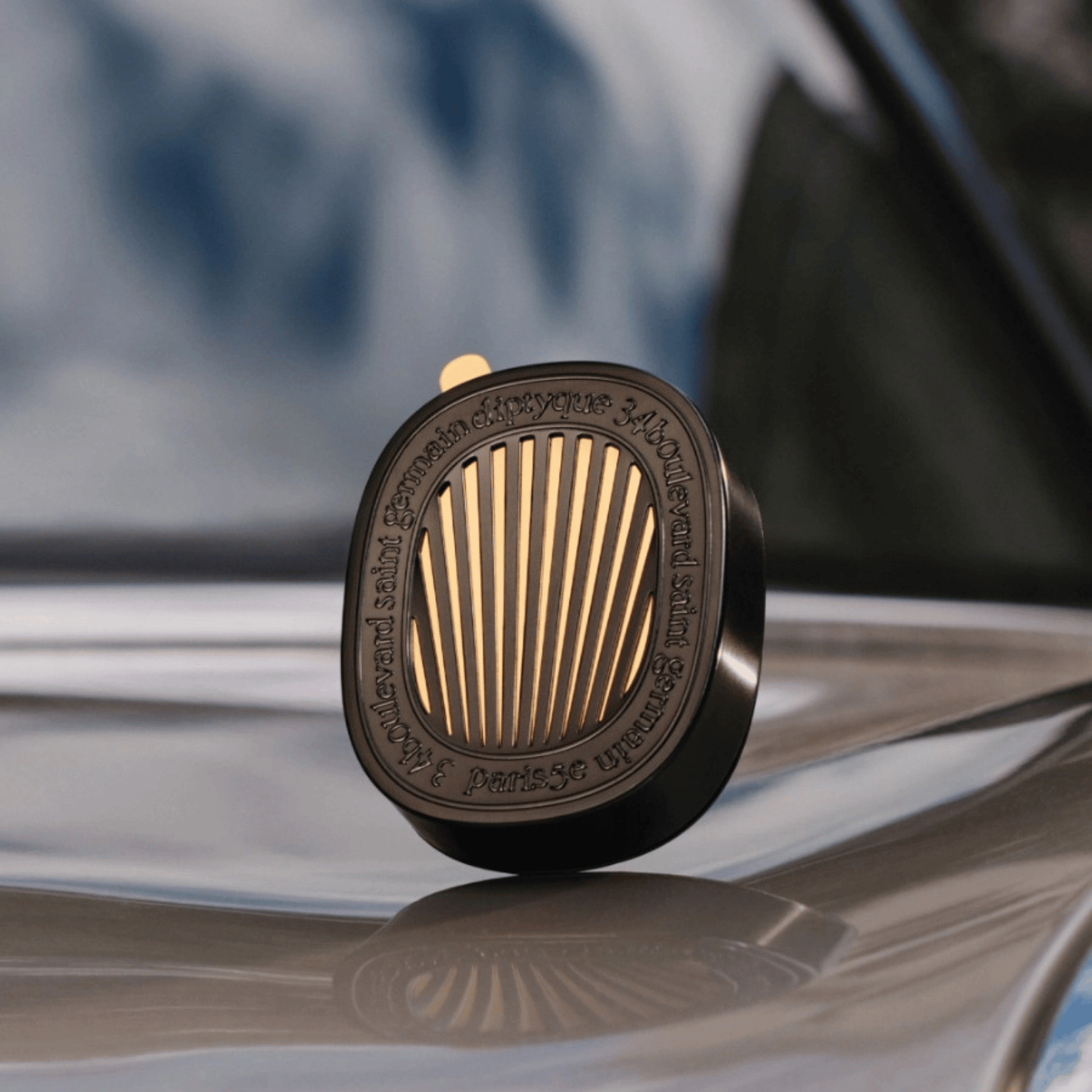 Alternate Image of Diptyque Paris Figuier car diffuser and scented insert 