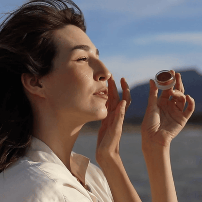 Alternate image of evanhealy Venus Color Balm