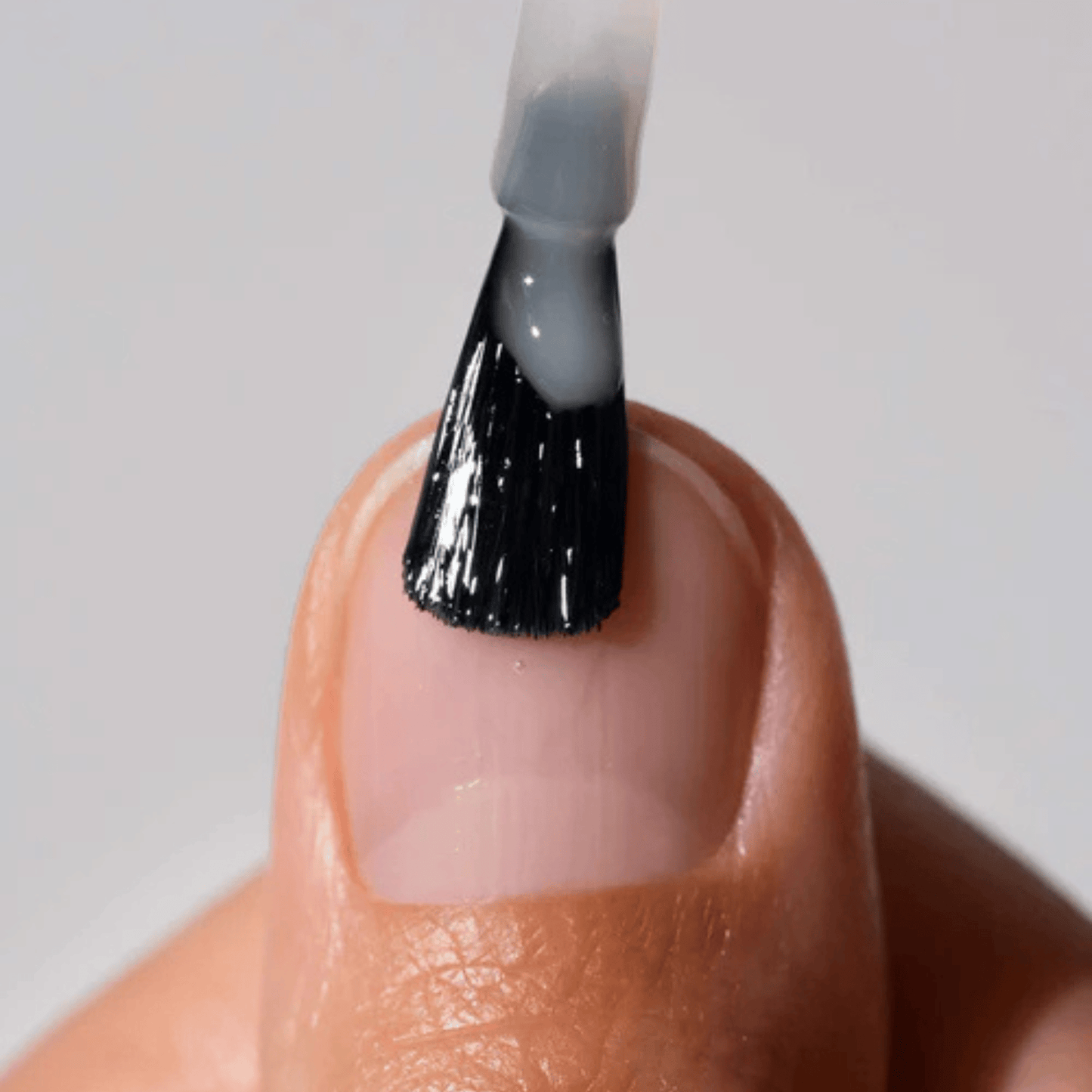 Alternate Image of Smoothing Nail Primer