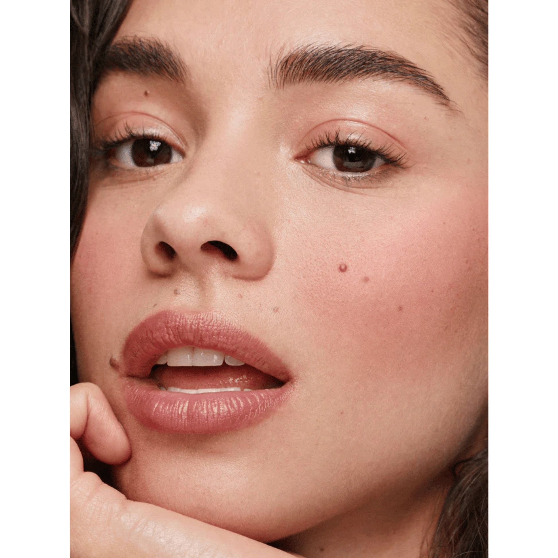 Alternate Image of Flutter Soft Focus Blurring Blush