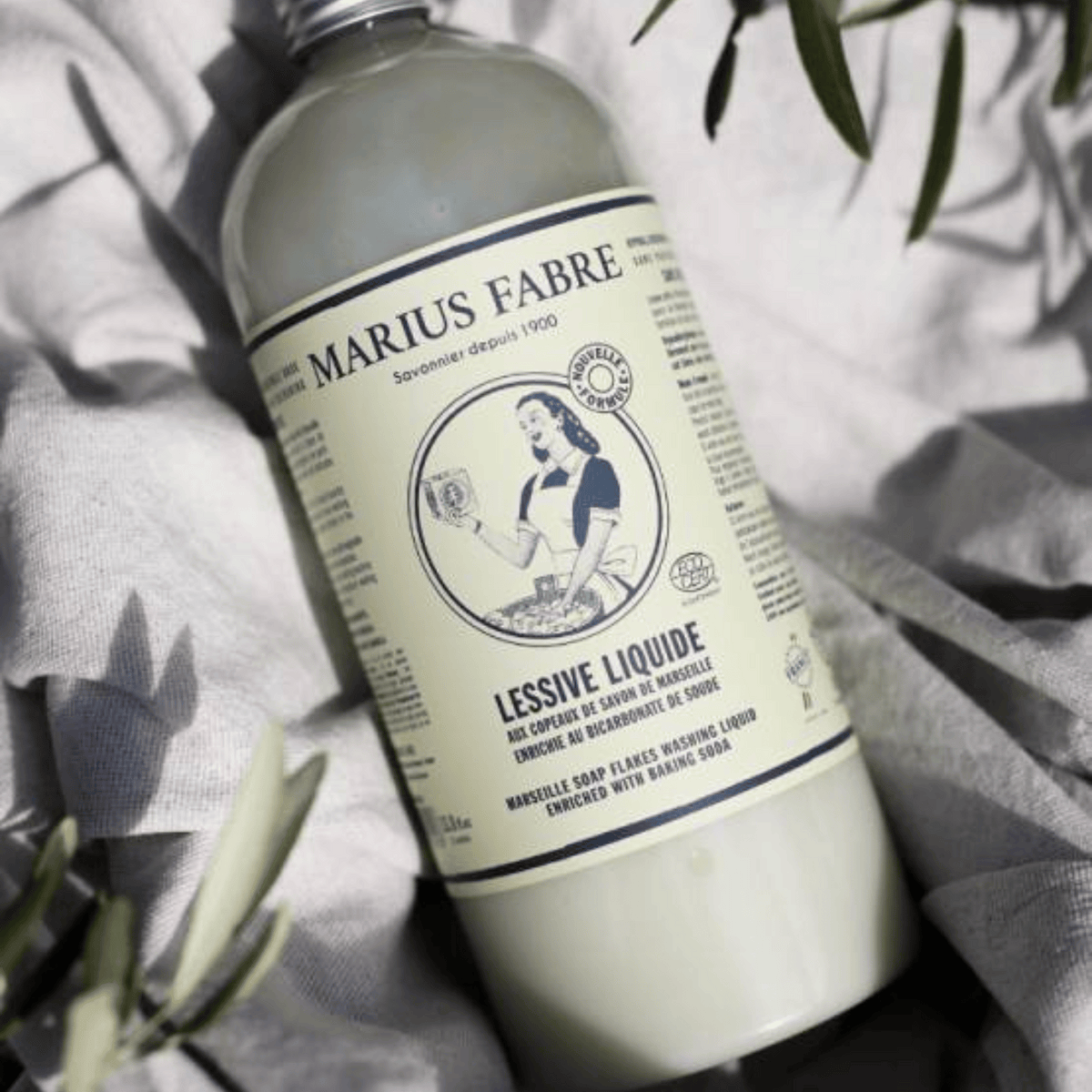 Marius Fabre Marseille Liquid Laundry Soap with Bicarbonate of Soda (1 L) #10086599