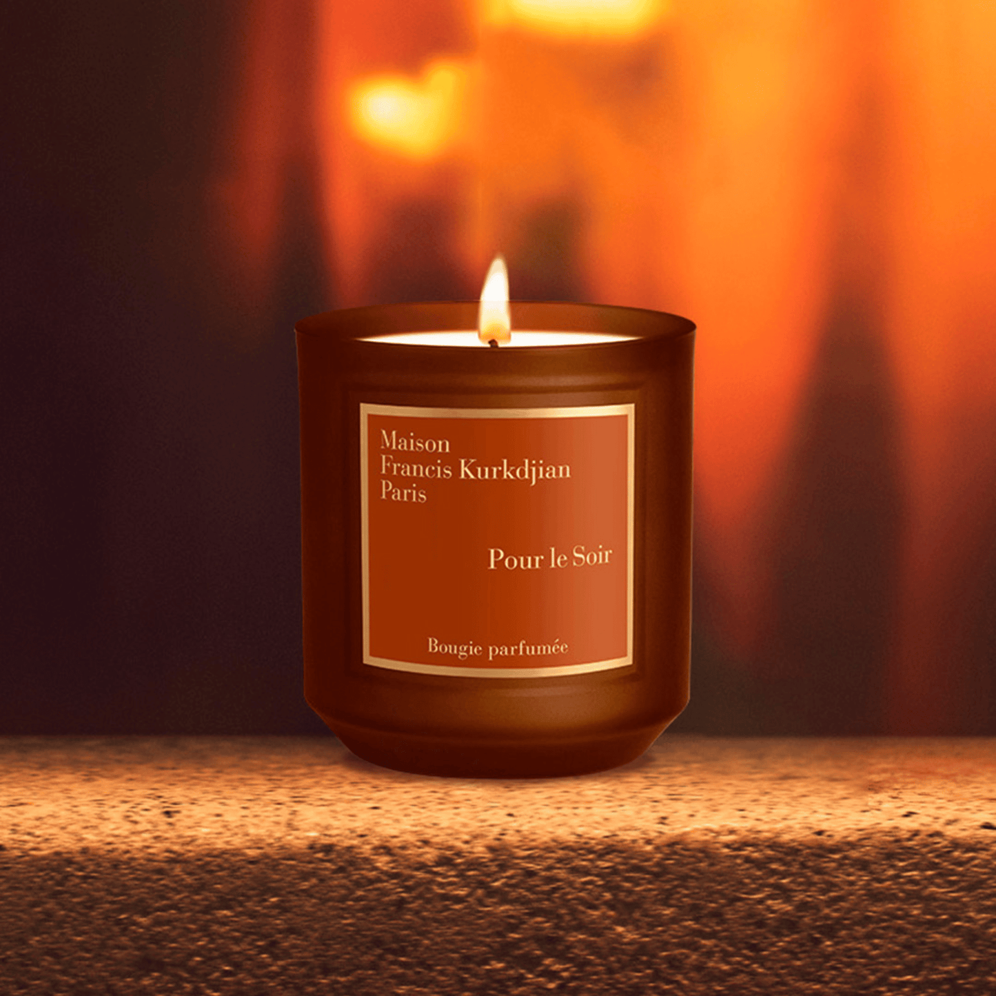 Alternate Image of Pour le Soir Candle