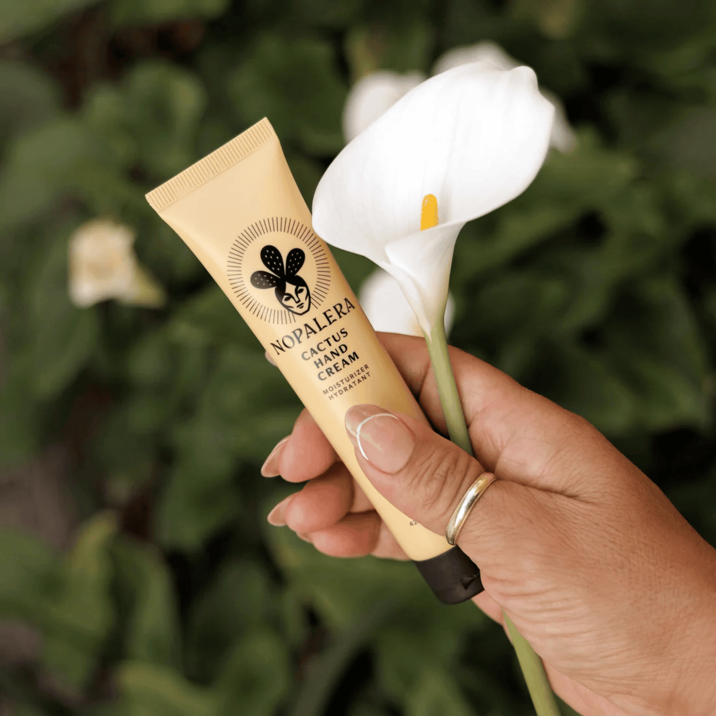 Alternate Image of Dulce de Cuerpo Cactus Hand Cream