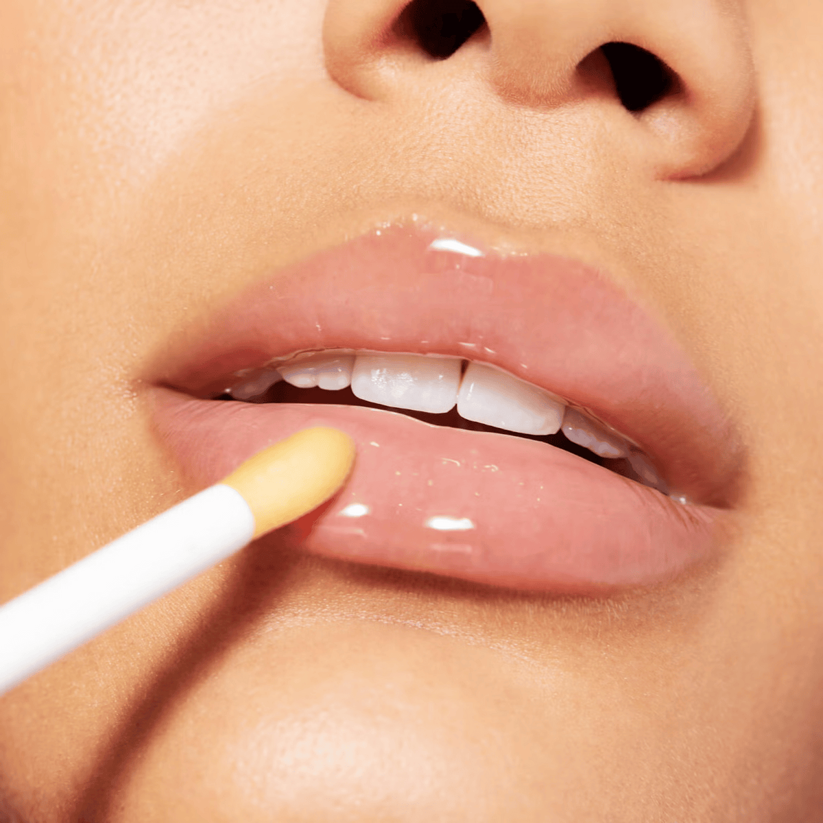 Alternate Image of Reve De Miel Honey Lip Care
