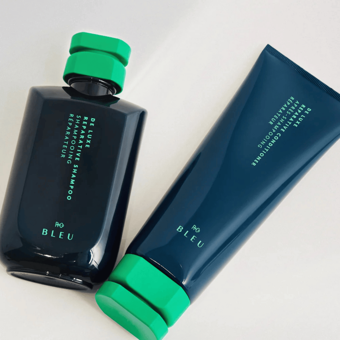 Alternate Image of De Luxe Reparative Shampoo