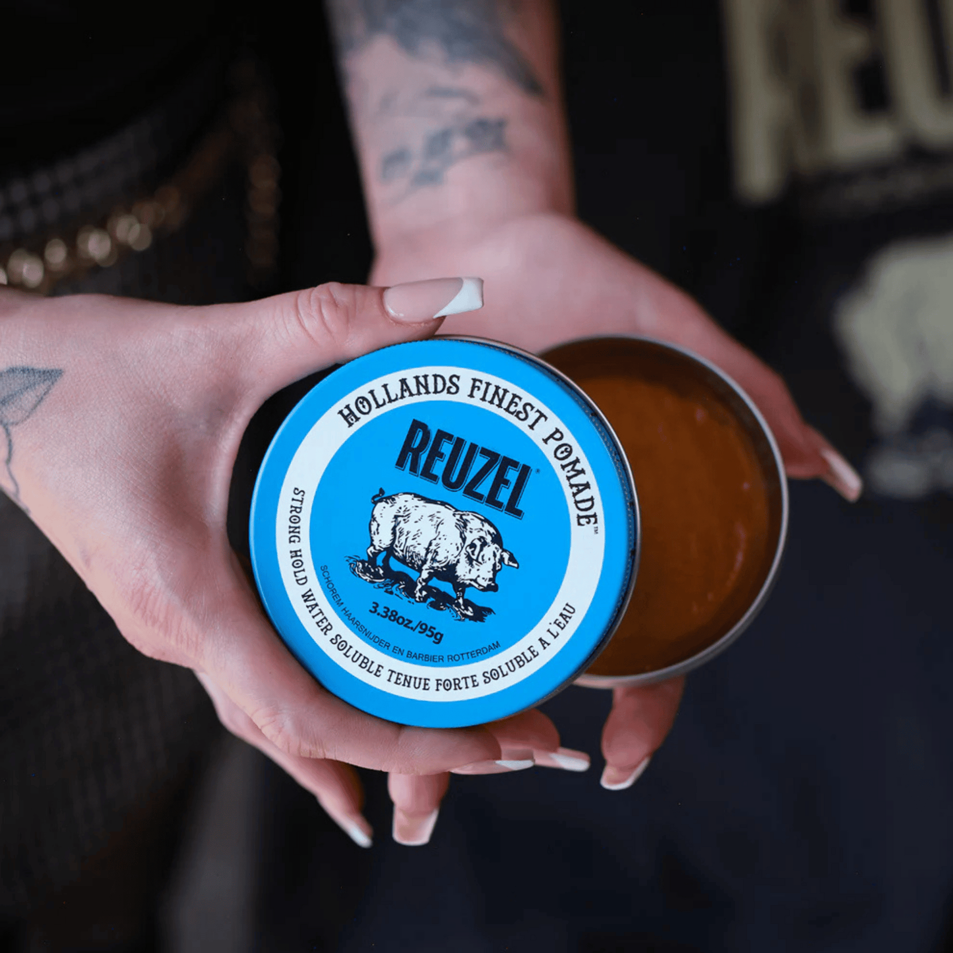 Alternate Image of Blue Pomade High Shine Strong Hold