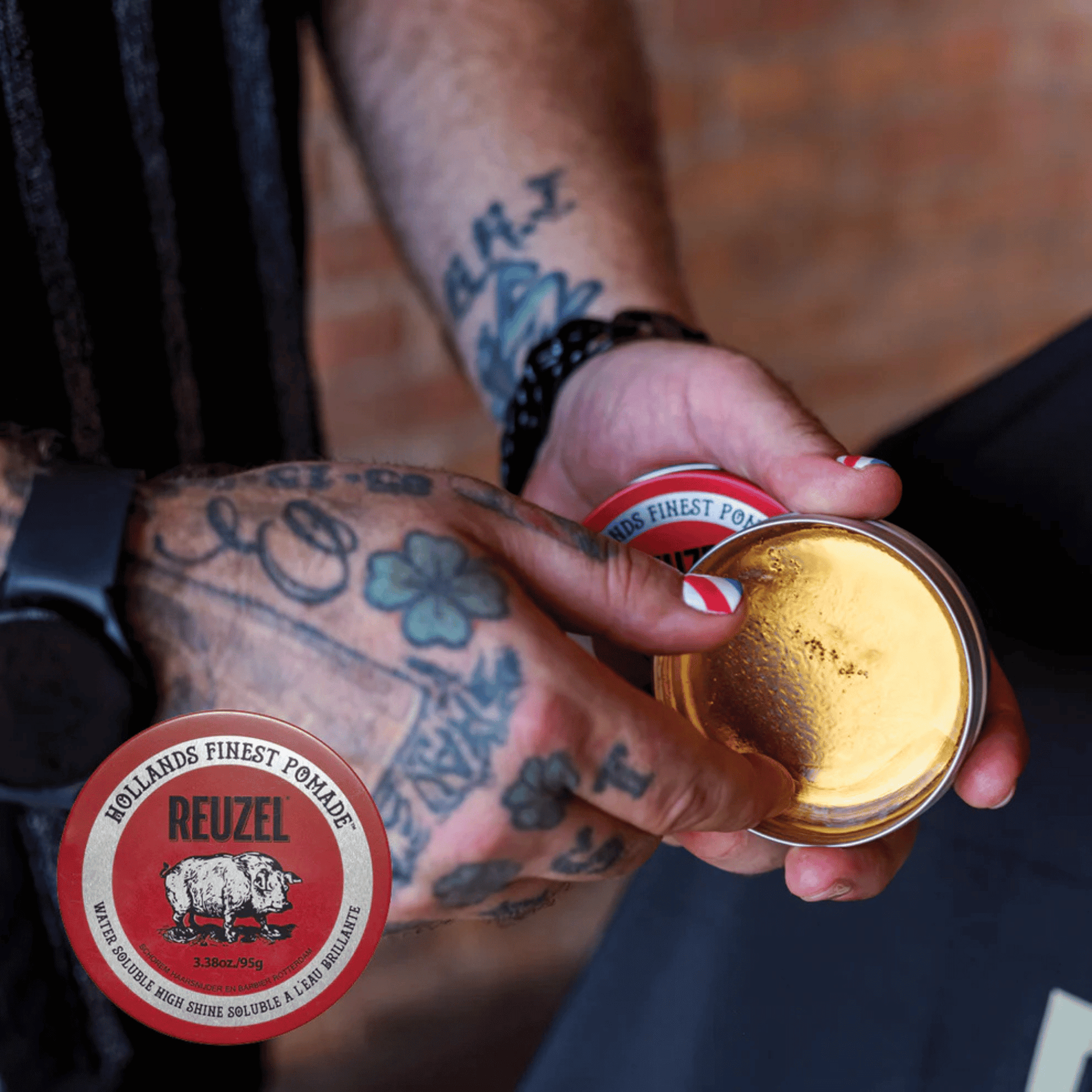 Alternate Image of Red Pomade High Shine Medium Hold