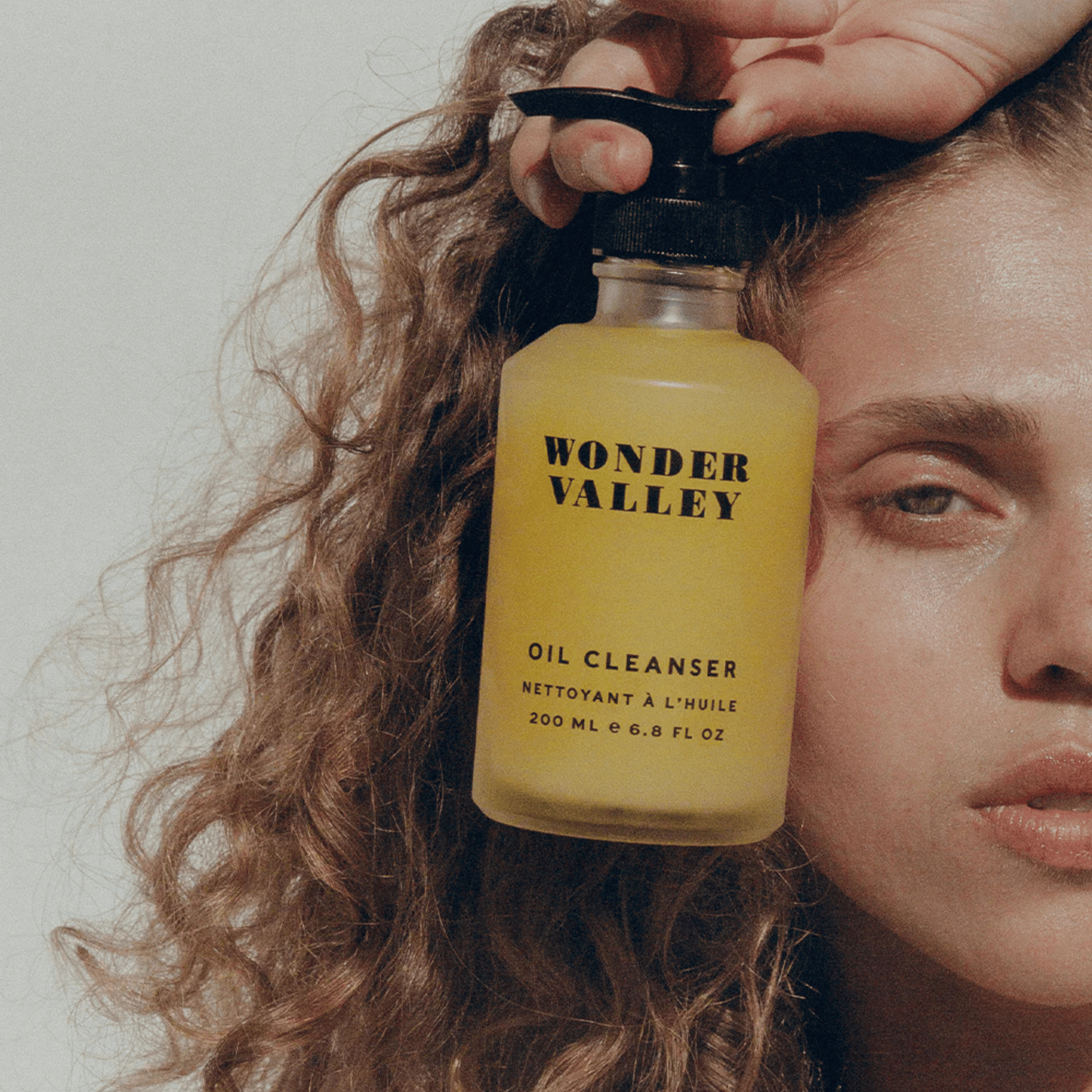 Alternate Image of Facial Oil Cleanser