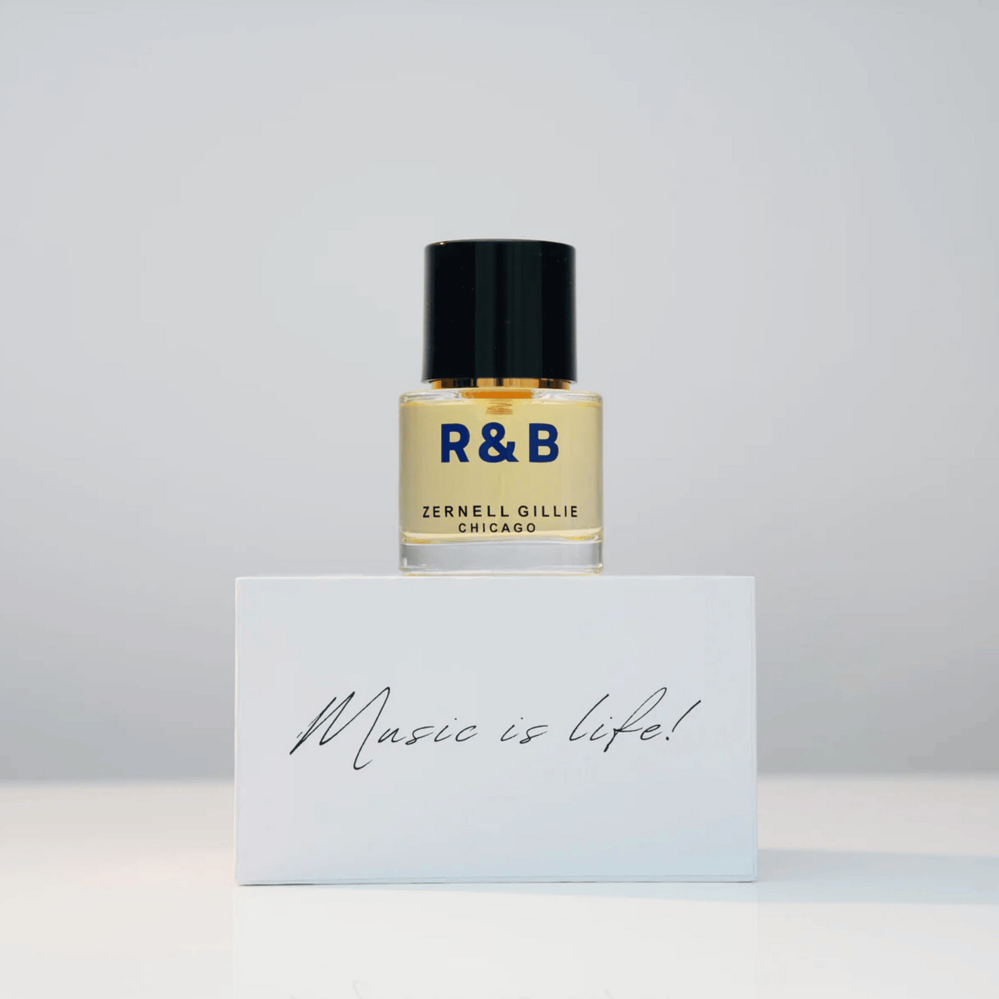 Alternate Image of R&B Perfume Extrait